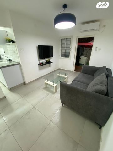 דירת גן, הכנסת 21, שכונה ד', באר שבע