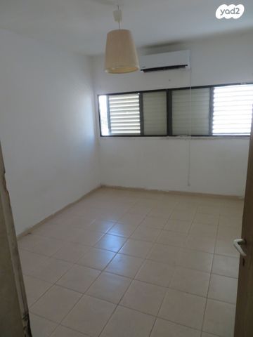 דירה, שמואל הנביא 8, הנביאים, קרית גת