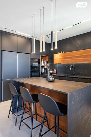 דירה, שושנה דמארי, קרית אילון, חולון