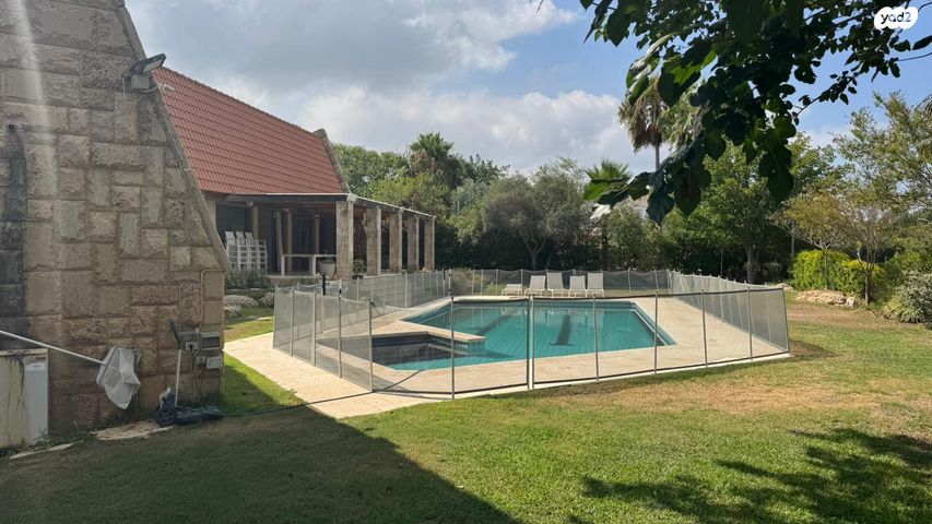 בית פרטי/ קוטג', קיסריה