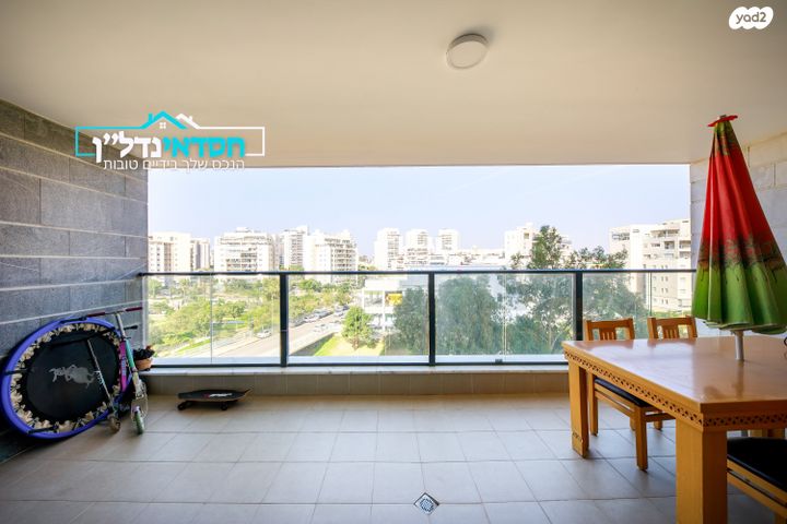 דירה, הנמל, נאות רבין, יבנה