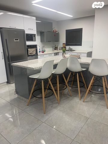 דירה, טרומפלדור 25, השופטים צפון, רמלה