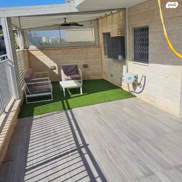 דירת גן, הכרמים, מודיעין מכבים רעות