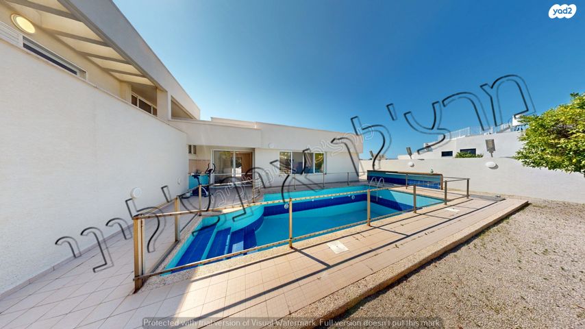 בית פרטי/ קוטג', עיט, המעוף, קיסריה