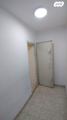 דו משפחתי, מזכרת בתיה