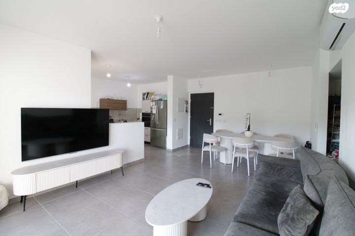 דירה, מורשת, מודיעין מכבים רעות