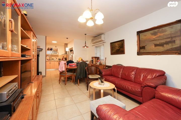 דירה, הרצל 67, קרית ספיר, כפר סבא