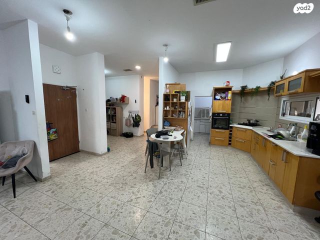 בית פרטי/ קוטג', בית הגדי, בית הגדי