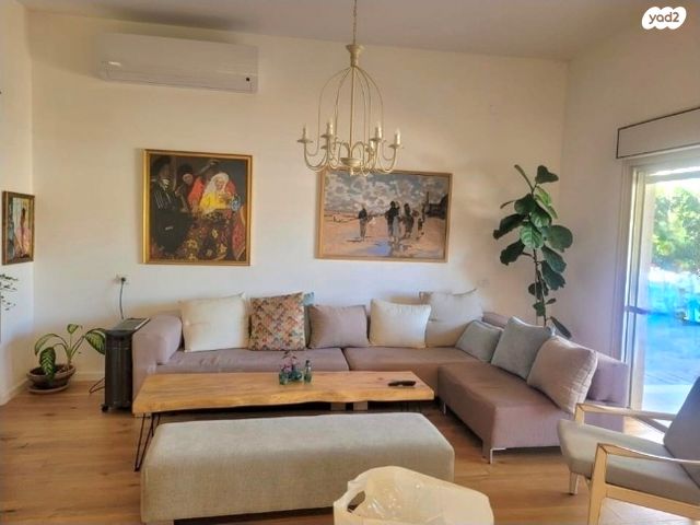 בית פרטי/ קוטג', שמשית