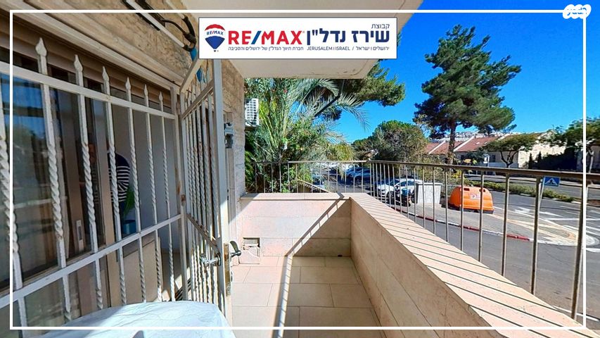 דירה, יגאל אלון 12, רמות, ירושלים