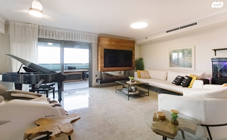 גג/ פנטהאוז, העלייה, בית שמש