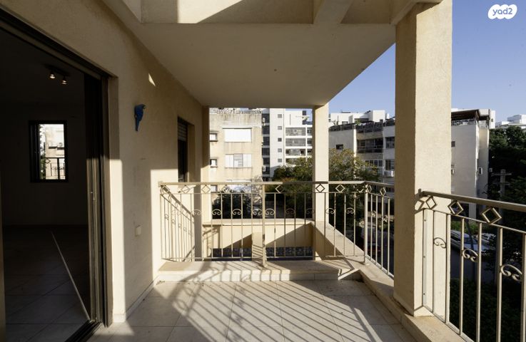 דירה, אביב, הרצליה הירוקה, נווה עובד, הרצליה