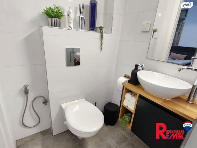 דירה, יצחק רבין 24, קרית רבין, חולון