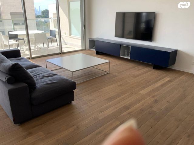 דירה, פרנץ קפקא 3, המשתלה, תל אביב יפו