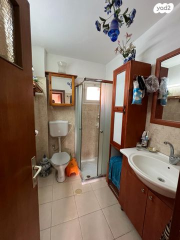 דירה, אנוסי משהד 19, ארמון הנציב, תלפיות מזרח, ירושלים