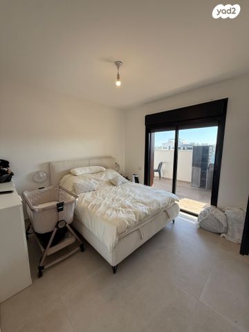 גג/ פנטהאוז, יוסף הגלילי, שכונת בן גוריון, מרכז העיר ג', רמת גן