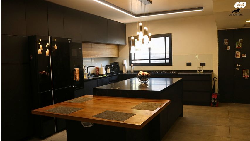 אהוד בן גרא 