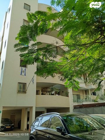 דירה, בר גיורא 7, קזן, רעננה