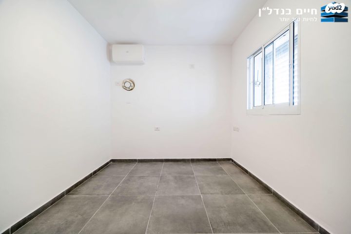 דירה, שדרות הרצל, נאות שמיר, יבנה