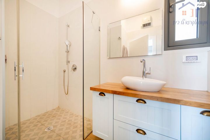 גג/ פנטהאוז, תרצה, מרום נווה, רמת יצחק, רמת גן