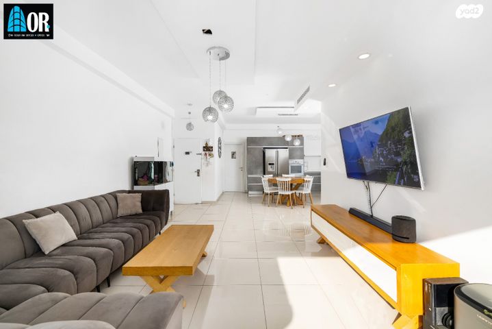 דירה, נאות בן גוריון, יבנה