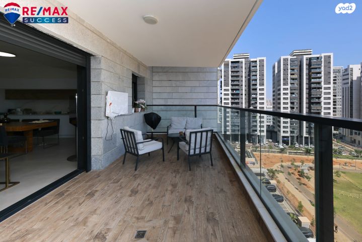 דירה, משה לוי 4, נאות שמיר, רמלה