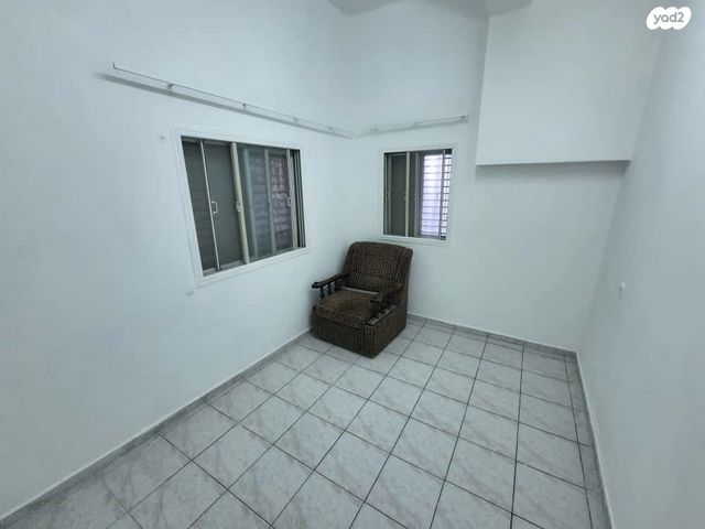 דירת גן, הרצליה, הרצליה, חיפה