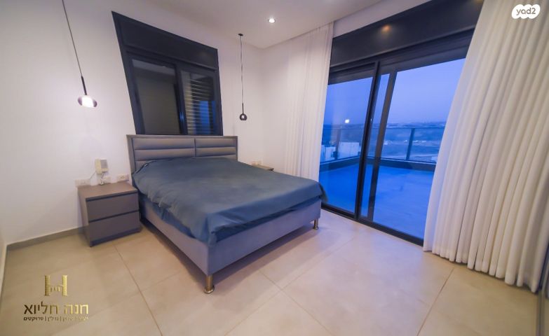 גג/ פנטהאוז, אופקים