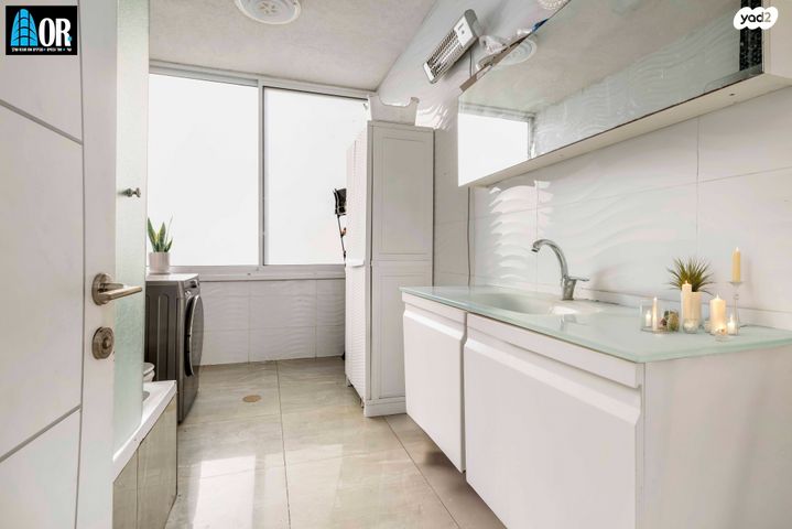 דירה, שדרות הרצל, המרכז האזרחי, רמלה