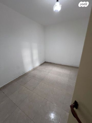 דירה, ברית ערים 12, נאות אשכול, שדרות