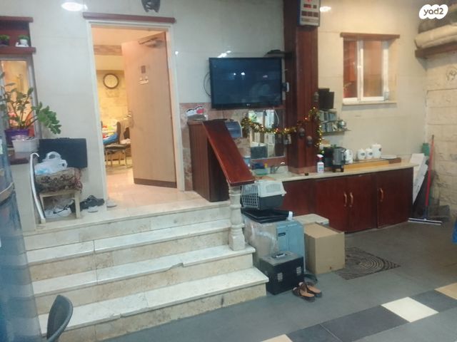 דירת גן, שלום צלח, פתח תקווה