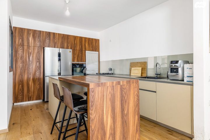 דירה, שדרות האלונים, פארק המושבה, באר יעקב