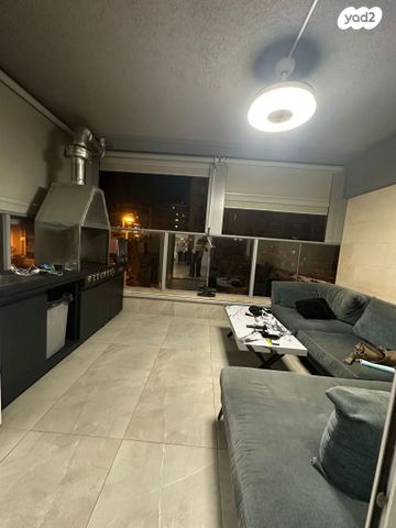 דירה, יוסי בנאי, קרית האמנים, מצליח, רמלה