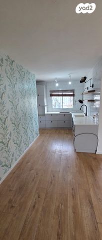 גג/ פנטהאוז, נווה עמל, הרצליה