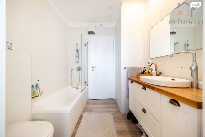 גג/ פנטהאוז, תרצה, מרום נווה, רמת יצחק, רמת גן