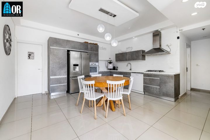 דירה, נאות בן גוריון, יבנה