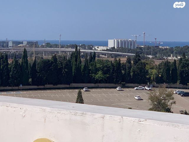 גג/ פנטהאוז, משה קול, תל אביב יפו