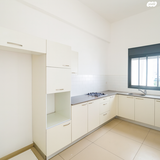 גג/ פנטהאוז, פינסקר 8, עיר, מרכז העיר, נהריה