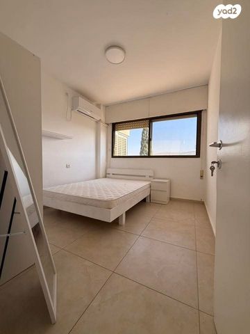 דירה, כתף, כרמיאל