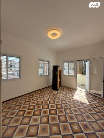 דירה, יונה הנביא 37, כרם התימנים, תל אביב יפו