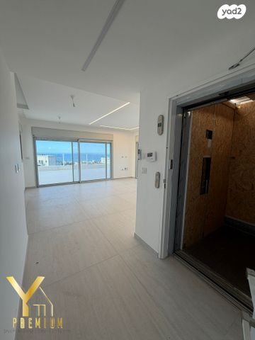 גג/ פנטהאוז, הרדוף, כרמל מערבי, חיפה