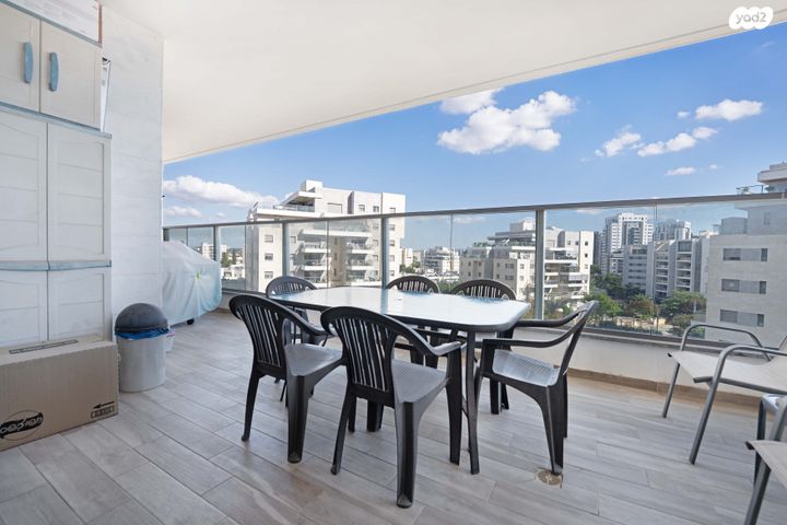 דירה, גלעד, הפארק, חדרה