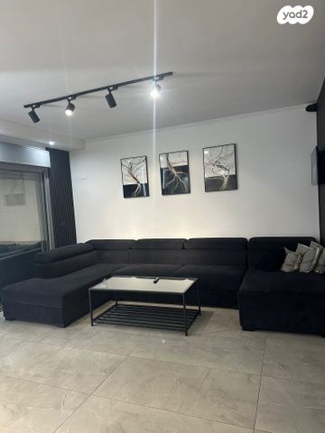 דירה, יוסי בנאי, קרית האמנים, מצליח, רמלה