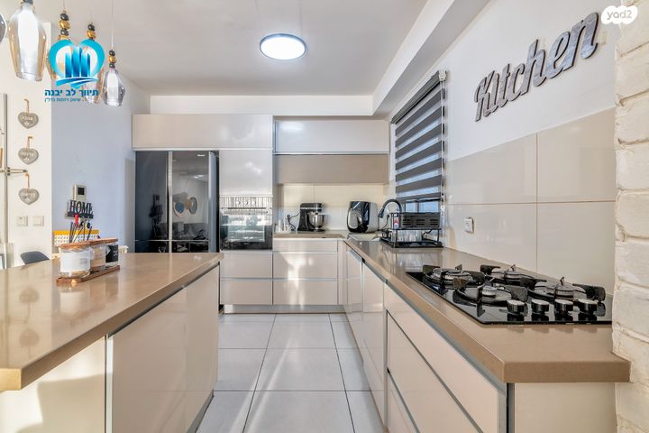 דירה, הנחל, רמות ויצמן, יבנה