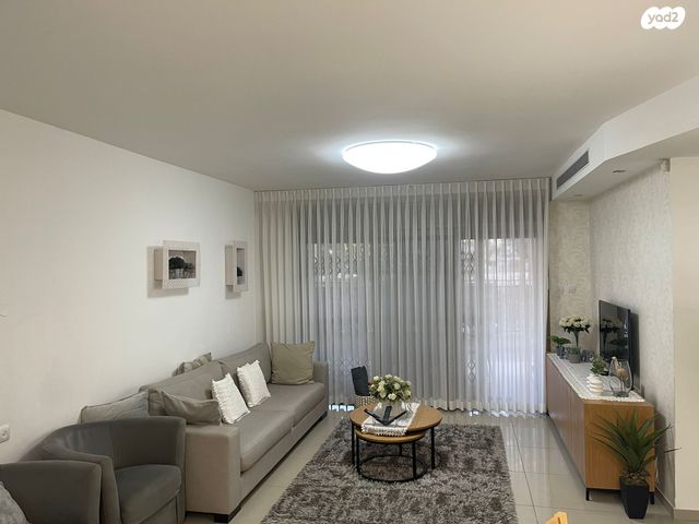 דירת גן, אפרידר, אשקלון