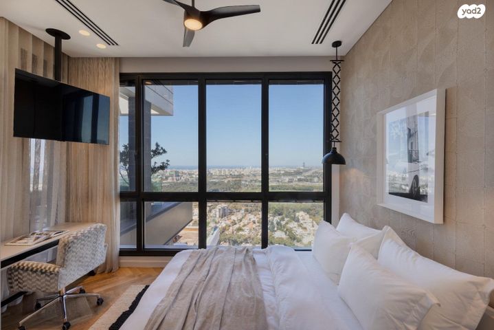 גג/ פנטהאוז, שכונת גפן, רמת גן