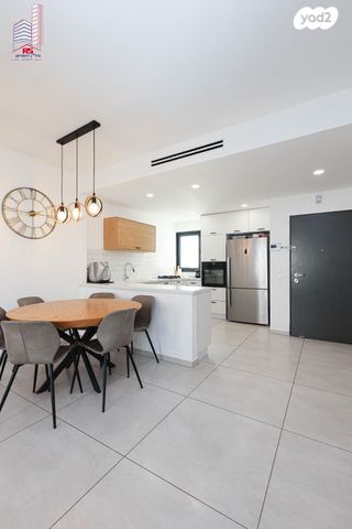 דירה, רמב"ן 4, רמת חן ובן ציון, נתניה