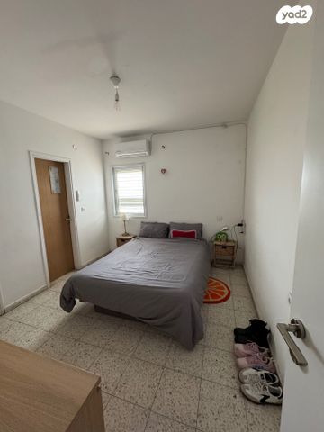 דירה, משה שרת, ברנע, אשקלון