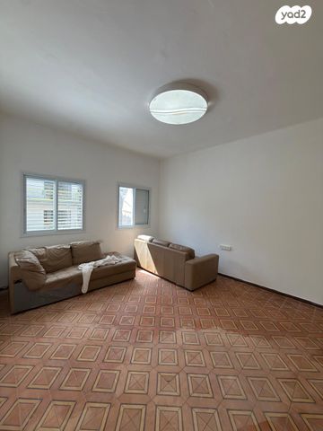 דירה, יונה הנביא 37, כרם התימנים, תל אביב יפו