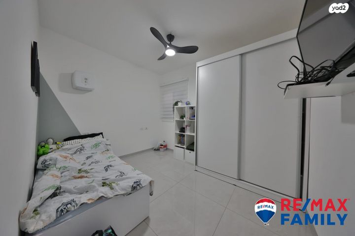 גג/ פנטהאוז, א.ד. גורדון 9, מוצקין הותיקה, קרית מוצקין